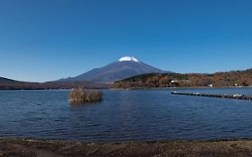 藤波湖滨宾馆